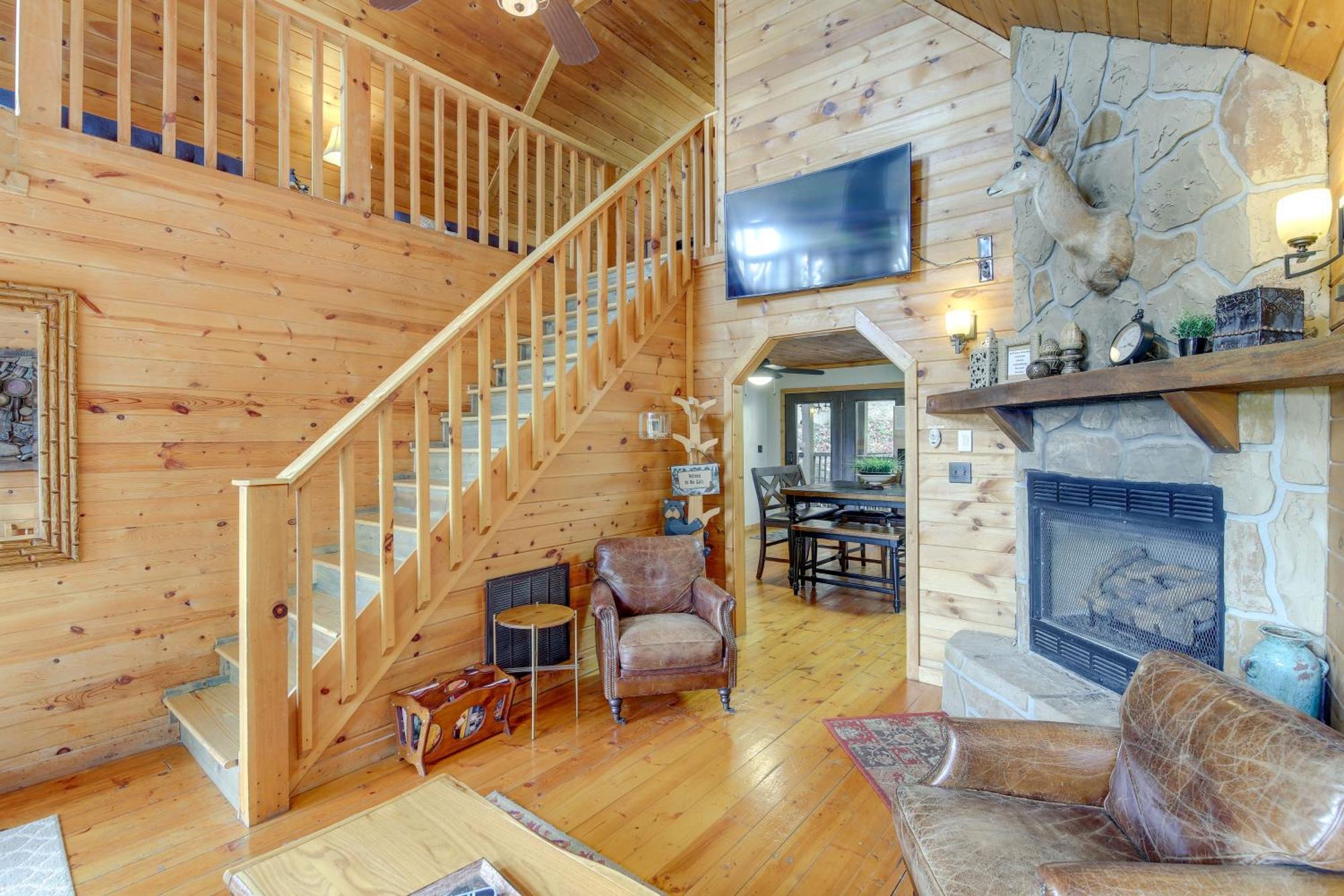 Above And Beyond Pigeon Forge Cabin With Prime Views! Экстерьер фото
