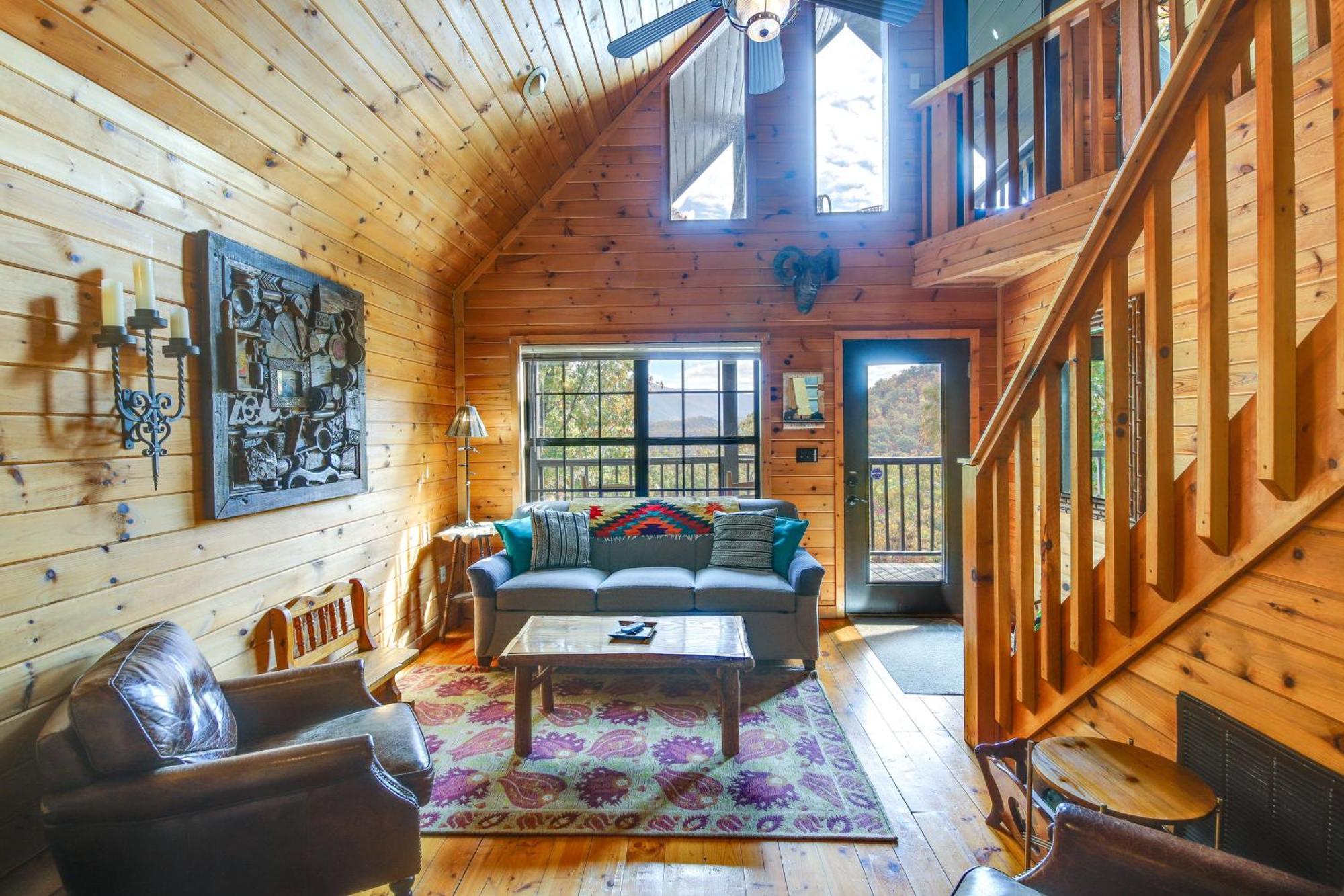 Above And Beyond Pigeon Forge Cabin With Prime Views! Экстерьер фото